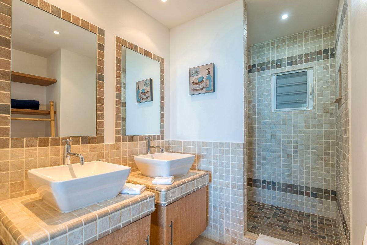 Villa Rental St Martin - Bathroom 1